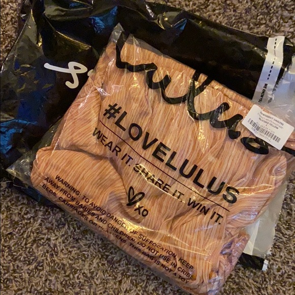 NWT LULUS Yellow Ruffled Halter Mini Dress - Picture 8 of 8